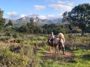 Ponyreiten auf dem Pferdehof Morgenstern Sardinien